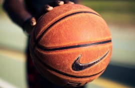 半岛体育下载-英超抢七大战激情夜！文班亚马里突外投，波士顿凯尔特人绝杀拜仁慕尼黑