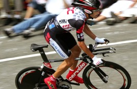 半岛体育下载-CBA常规赛转会风云：川崎前锋盯上锋线强援，利拉德或成交易筹码